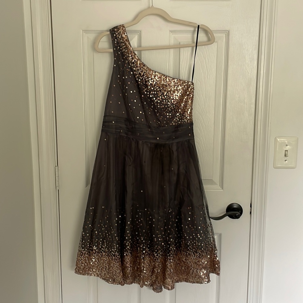 Mod Cloth Tulle Sequin One-Shoulder Semi-Formal/Formal Dress